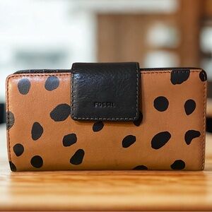 Fossil Brown and Black Spotted Animal Leather Long Wallet Snap Close 7x3.5x1